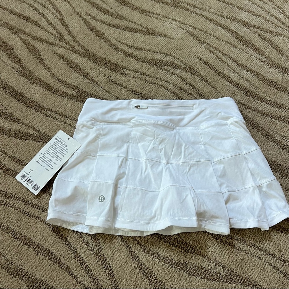 Lululemon pace rival skirt 4